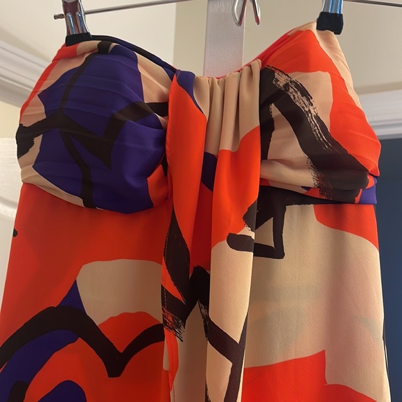 High Low Top - Picture 2 of 2